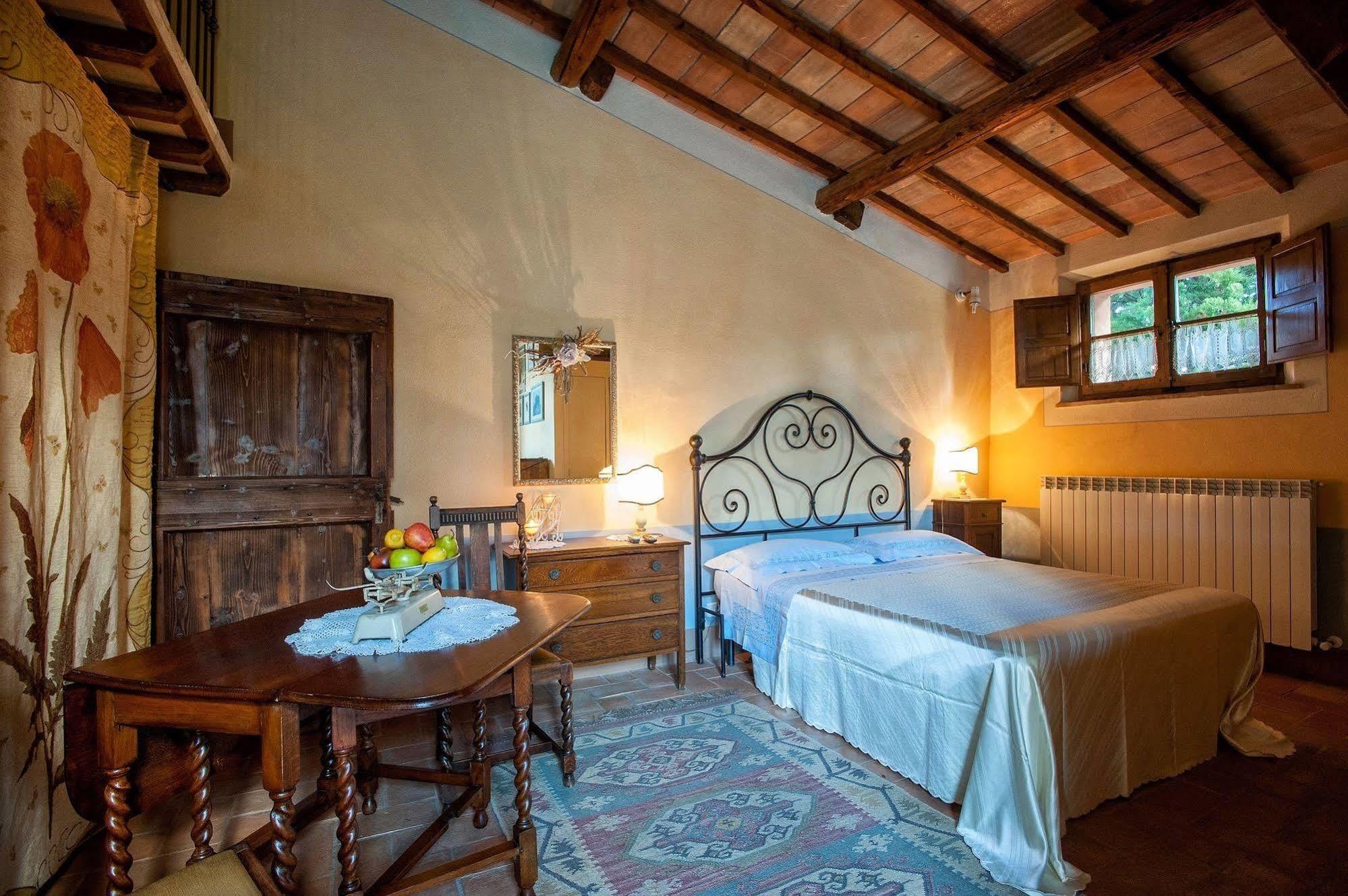 Sant'Alberto Campiglia d'Orcia ภายนอก รูปภาพ